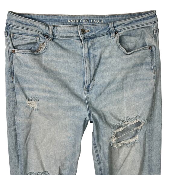 American Eagle AE Mom Straight Jeans Stretch High Rise Ripped Light Wash 18 Plus - Picture 3 of 8